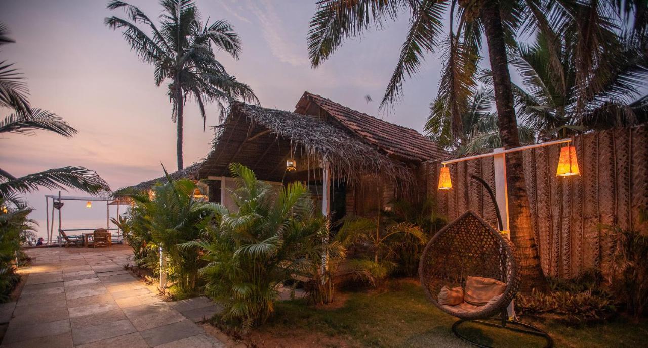 Agonda Shell Beach Resort Canacona Exteriör bild