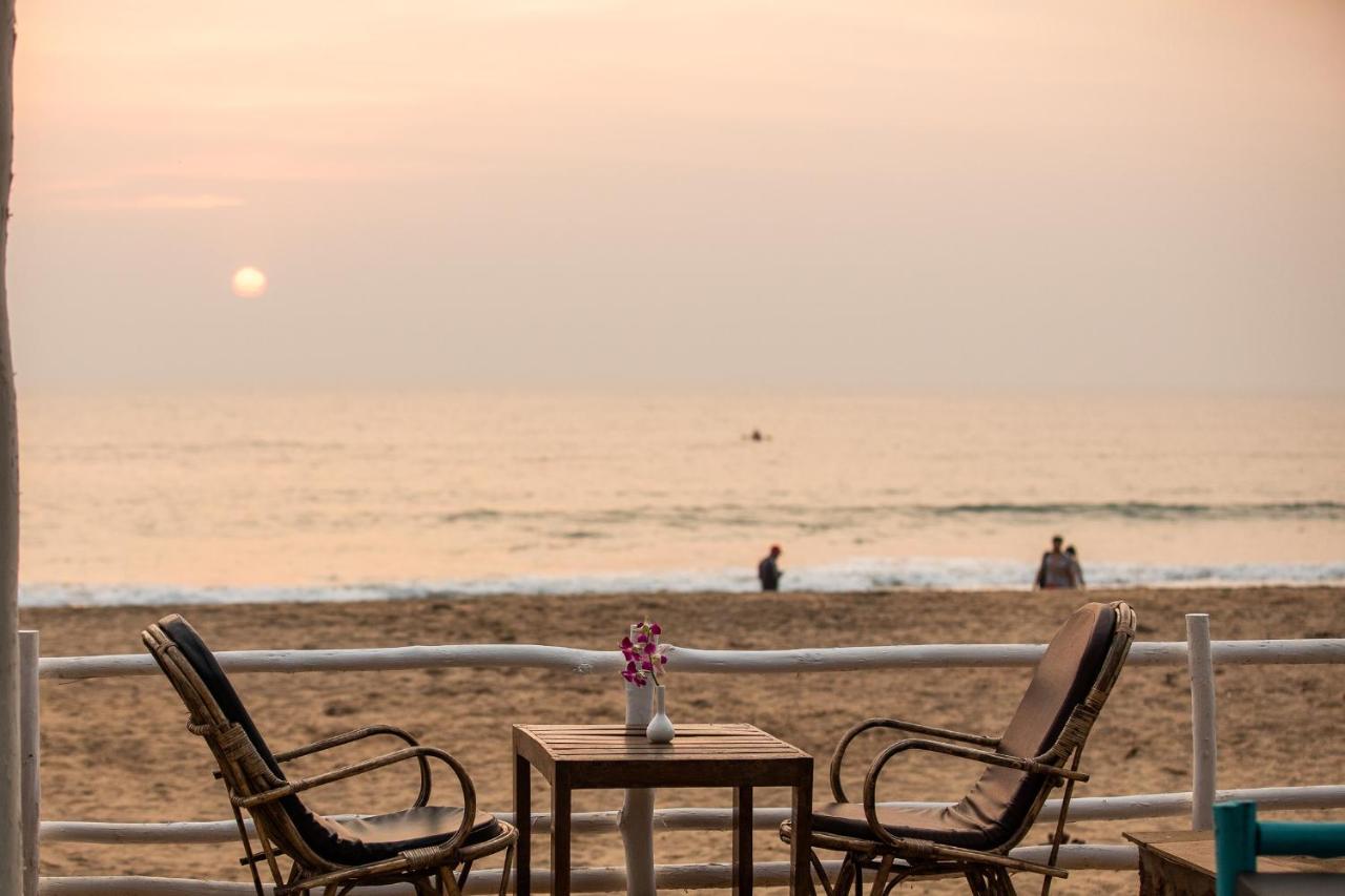 Agonda Shell Beach Resort Canacona Exteriör bild